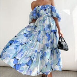 Maxi off the shoulder blue dress